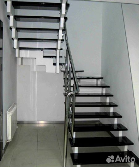 Лестницы с поворотом под ключ