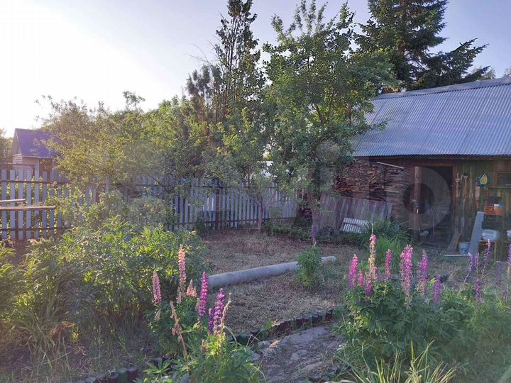 Дом 48 м² на участке 8 сот.