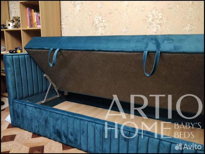 Детская кровать с мягкими бортиками