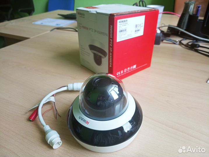 Камера IP 4Мп HiWatch DS-I405M(C) поворотн, микроф