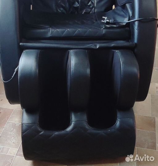 Массажное кресло
