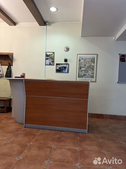 Мебель на ресепшен, стойка ресепшен