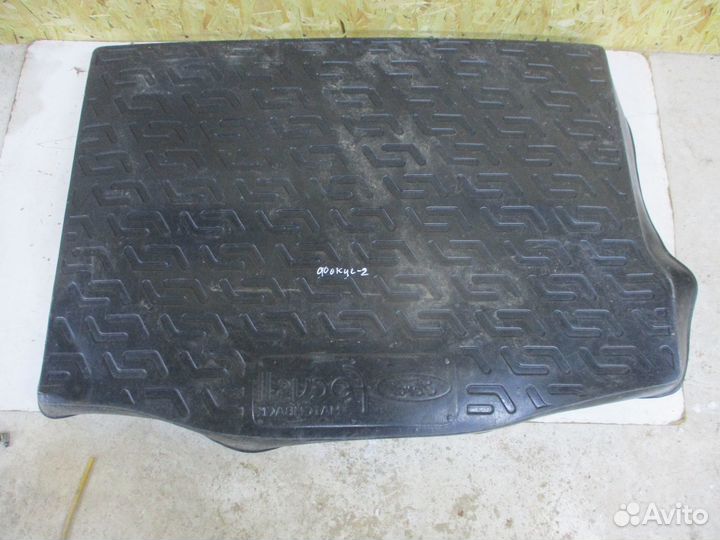 Коврик в багажник Форд Фокус 2 хэтчбек рестайлинг