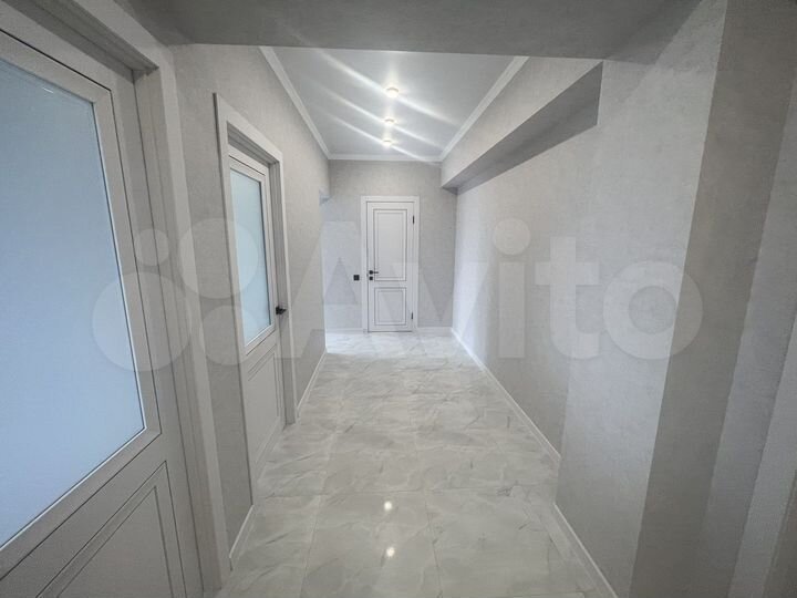 2-к. квартира, 54 м², 6/10 эт.