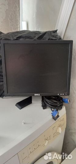 Монитор dell