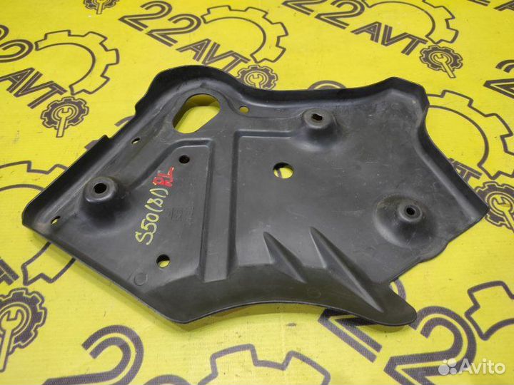 Защита днища кузова задняя левая Infiniti Fx35 S50