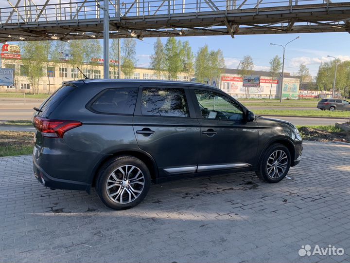 Mitsubishi Outlander 2.0 CVT, 2015, 194 000 км