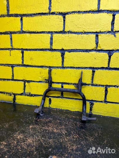 Центральная подножка иж Планета спорт