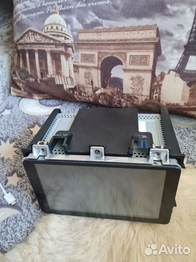 Штатная магнитола LADA vesta