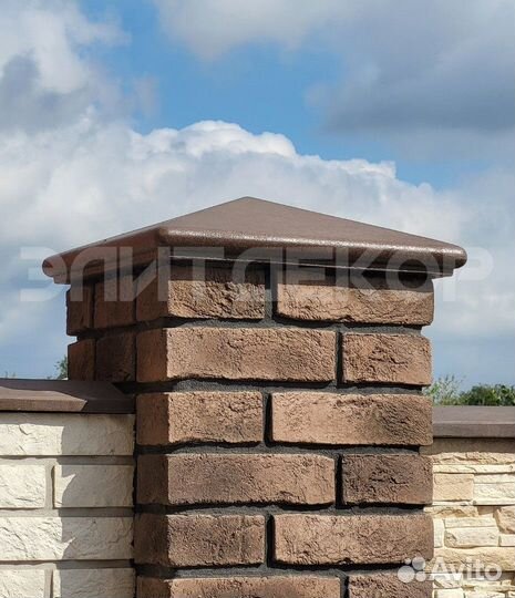 Колпаки на столбы забора