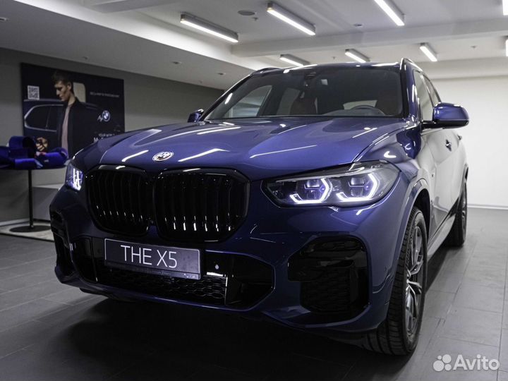 BMW X5 3 AT, 2023