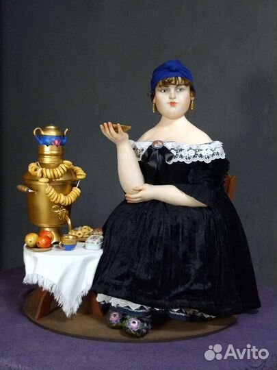 Интерьерная кукла Купчиха за чаем