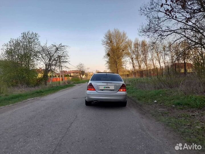 Mercedes-Benz C-класс 1.8 AT, 2004, 335 000 км