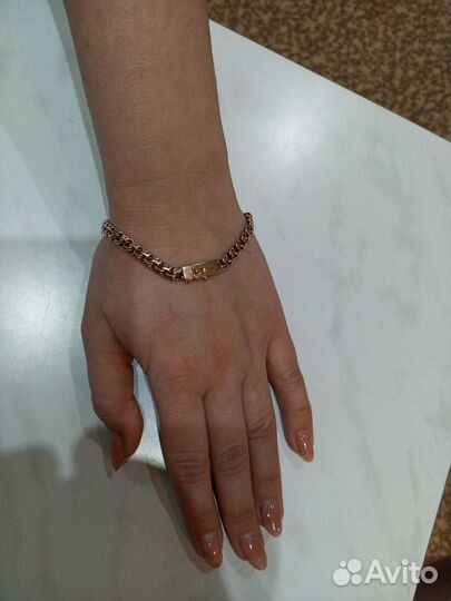 Золотой браслет