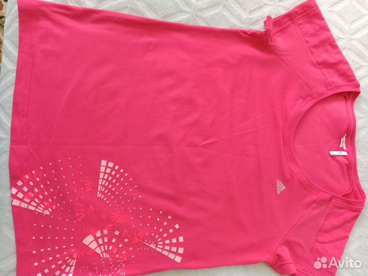 Спортивные футболки и топ для девочки, размер42-44