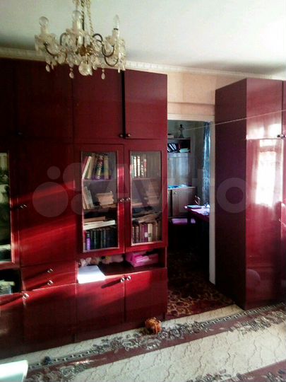 2-к. квартира, 45 м², 2/4 эт.