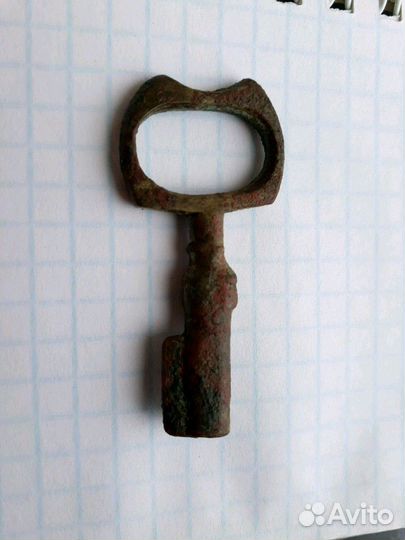 Ключ старинный