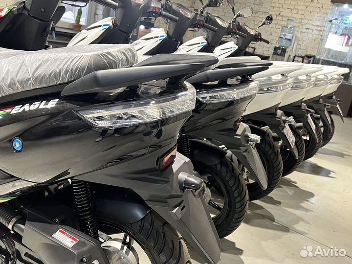 Скутер Regulmoto Eagle R-12 (новый)