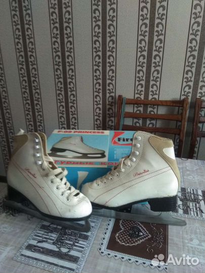 Коньки фигурные детские