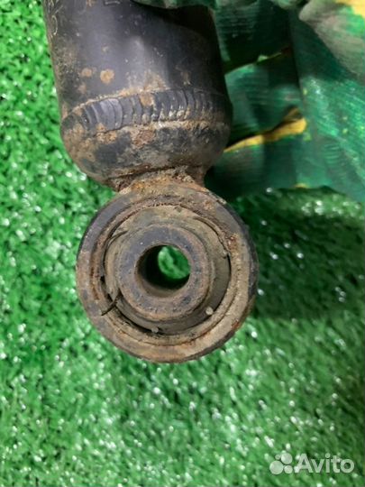 Стойка подвески передняя Toyota Chaser GX90