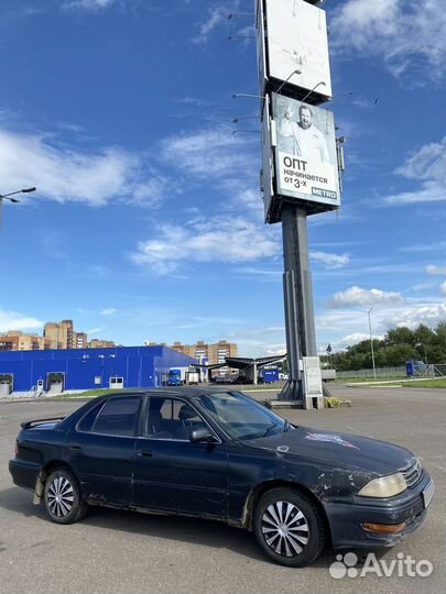 Toyota Camry 1.8 AT, 1993, 222 222 км