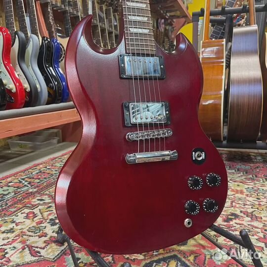 Электрогитара Gibson SG 60's Tribute HH Cherry Gig