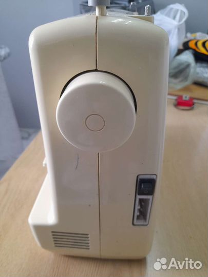 Швейная машина Brother VX-1120