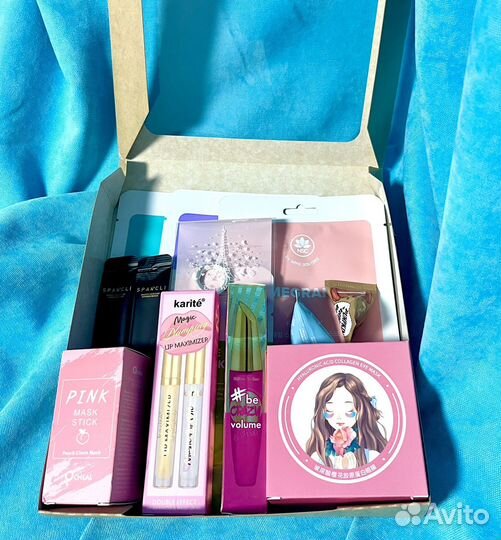 Подарочный бокс косметики девушке, подруге