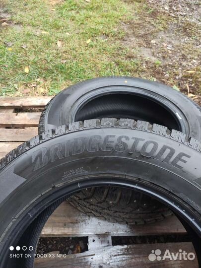 Bridgestone Ice Cruiser 7000S 235/65 R17