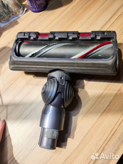 Турбощётка для ковров Dyson v11