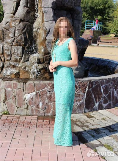 Платье в пол