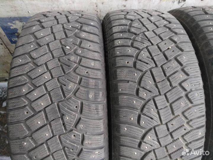 Continental IceContact 2 SUV 235/55 R18 104T