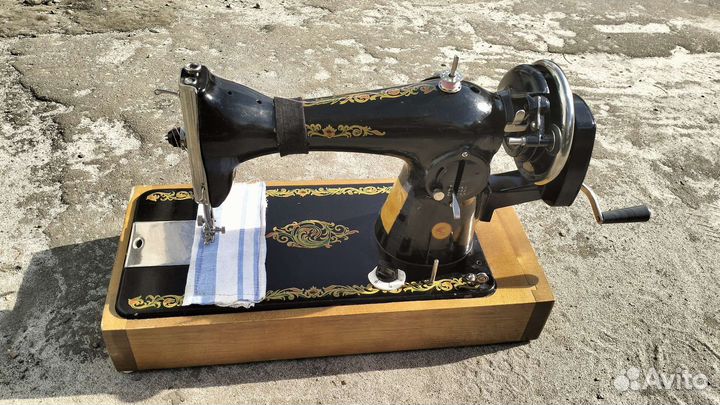 Швейная машинка Подольске ручная