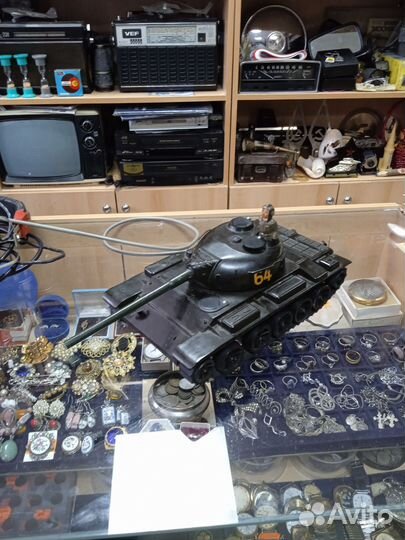 Игрушка СССР т-64 танк