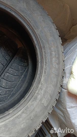 Bridgestone Ice Cruiser 7000 215/60 R16 95