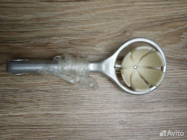 Яйцерезка. СССР. Новая