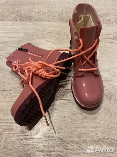 Резиновые сапоги новые 30