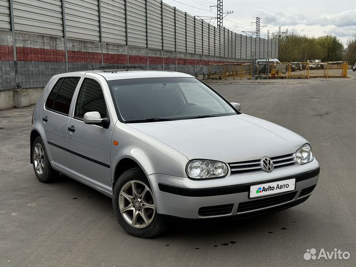 Volkswagen Golf 1.4 МТ, 1998, 253 000 км