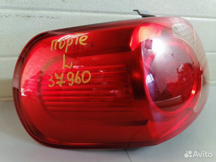 Стоп-сигнал левый Toyota Porte NNP10 1nzfe 2002