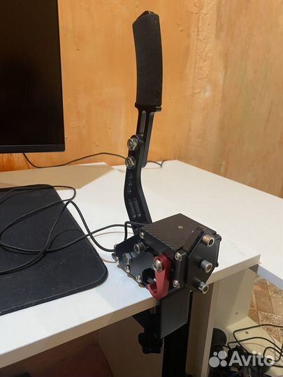 Ручник для симрейсинга