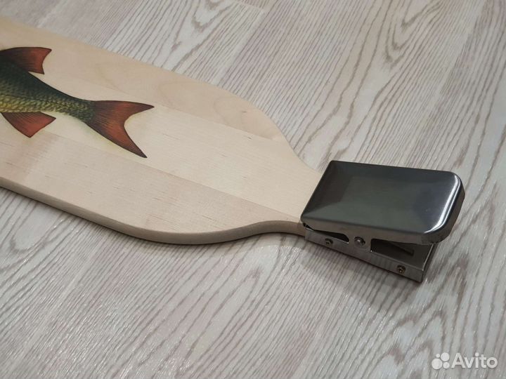 Разделочная доска дерево с зажимом, рисунком новая