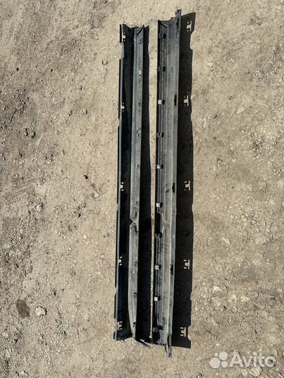 Cadillac srx накладка порога