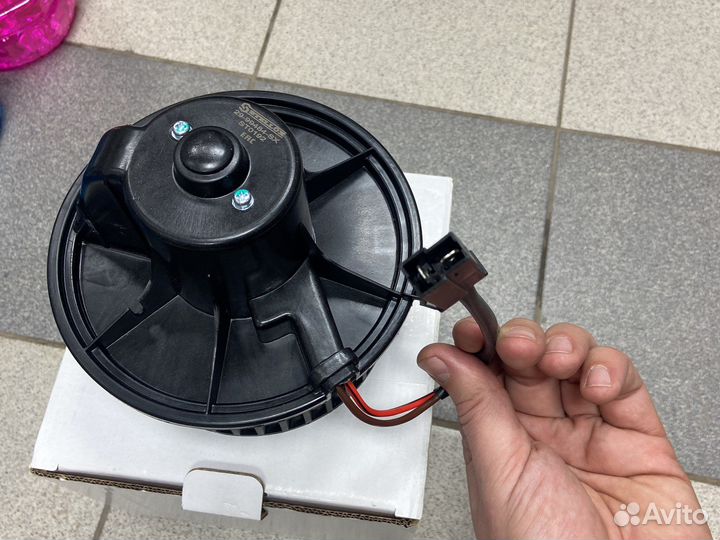 Моторчик печки audi 80 vw passat b3,b4 T4