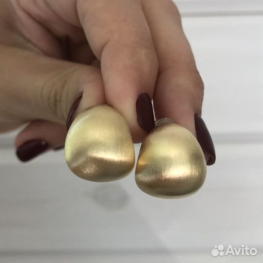 Серьги пусеты цвет матовое золото