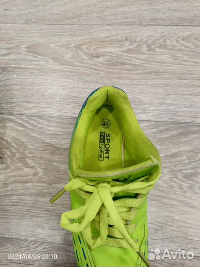 Бутсы для футбола 35 размер