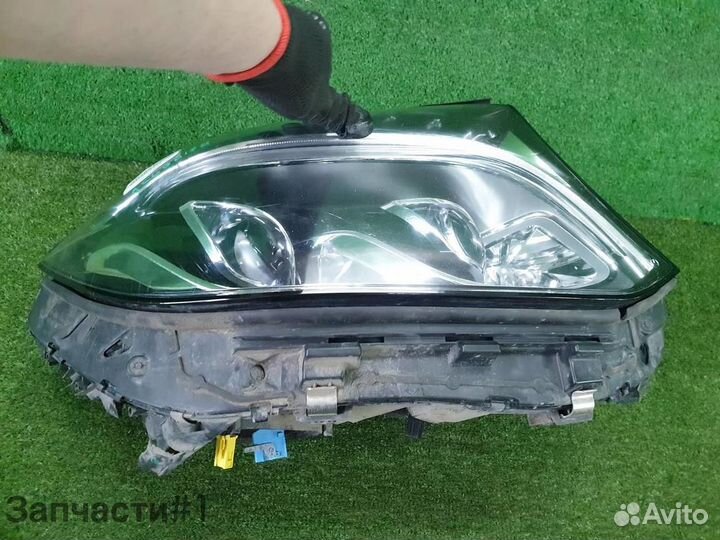 Фара правая Mercedes GLS X166 (2015-2019) LED (В п