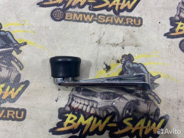 Ручка двери внутренняя Audi 80 B4 1994