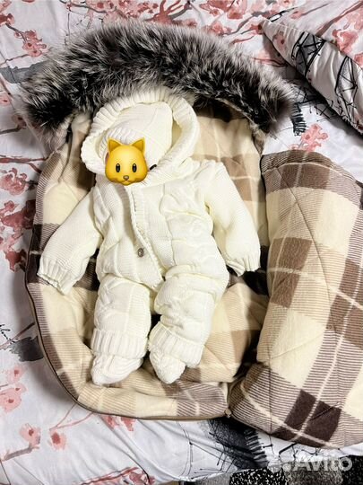 Вязаный костюм детский