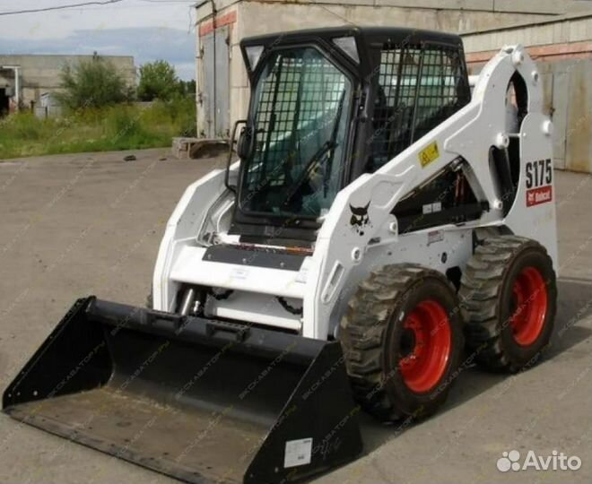 Стекло лобовое на Мини-погрузчик bobcat S175