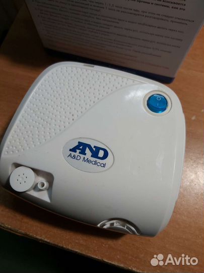 Ингалятор небулайзер компрессорный AND отличном